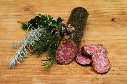 Salami im Kräutermantel - Speckhof
